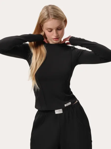 Manica lunga slim nera con cuciture