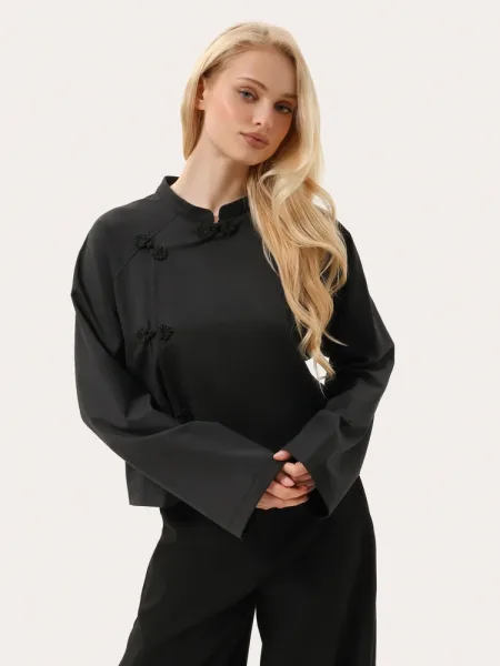 Camicia nera in stile asiatico