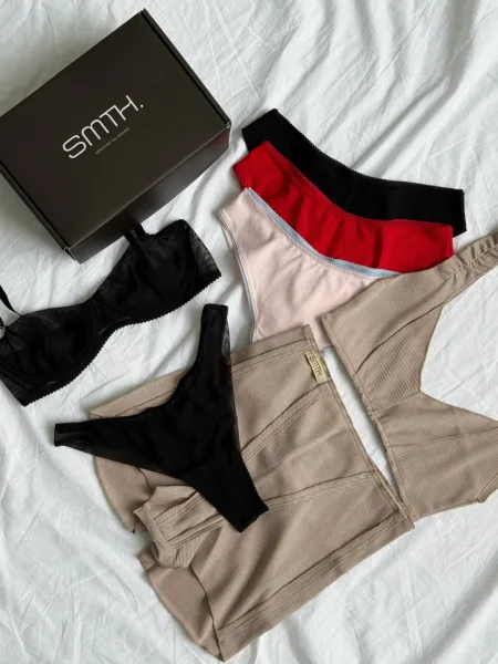 Secret box: 2 completi, 3 slip