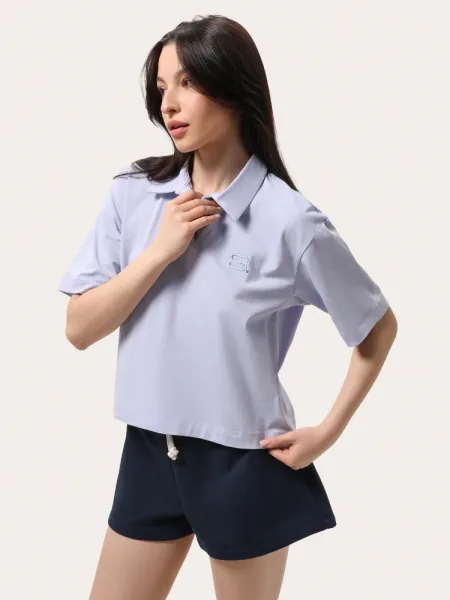 Polo blu fiordaliso dalla vestibilità ampia